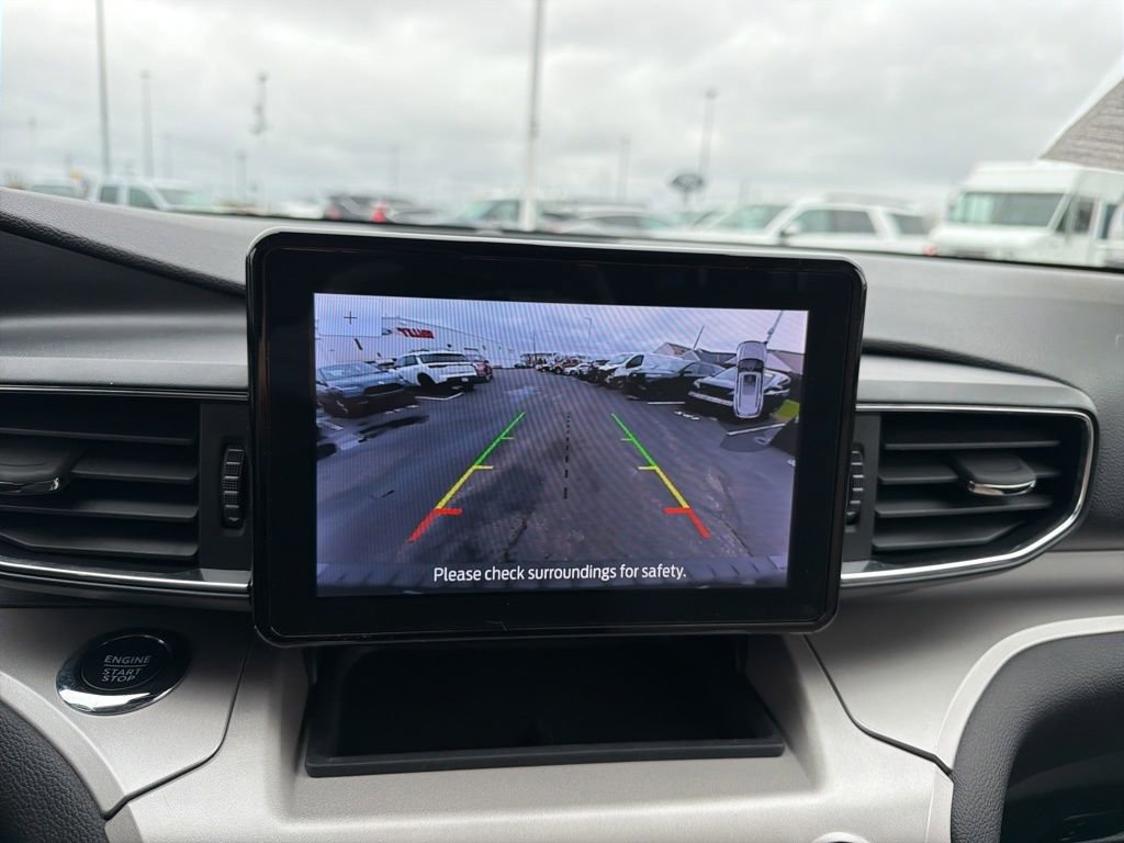 Used 2023 Ford Explorer XLT w/ Equipment Group 202A image 28