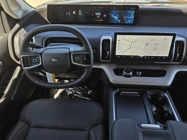 New 2026 Ford Expedition Active RWD image 16