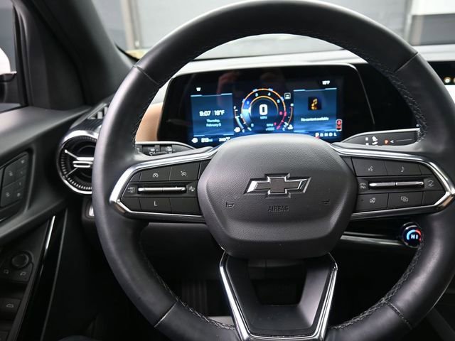 Used 2025 Chevrolet Equinox ACTIV w/ Safety and Technology Package image 8