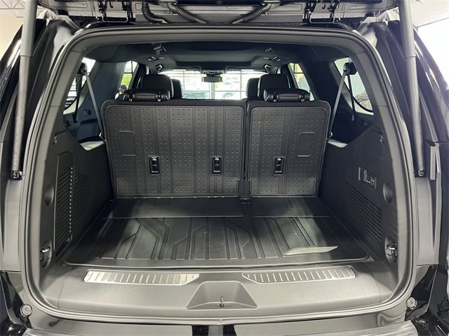 New 2026 Chevrolet Suburban Premier w/ Sun And Tow Package image 25