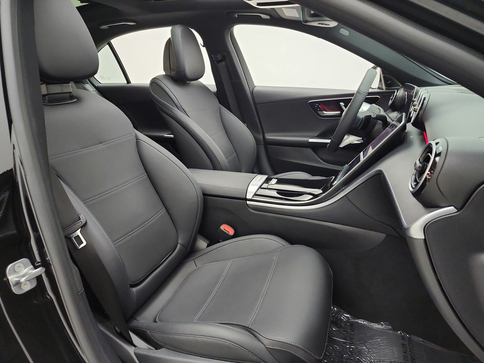 Used 2024 Mercedes-Benz C 300 Sedan image 20