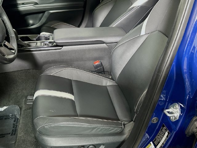 Certified 2025 Toyota Camry SE FWD image 22