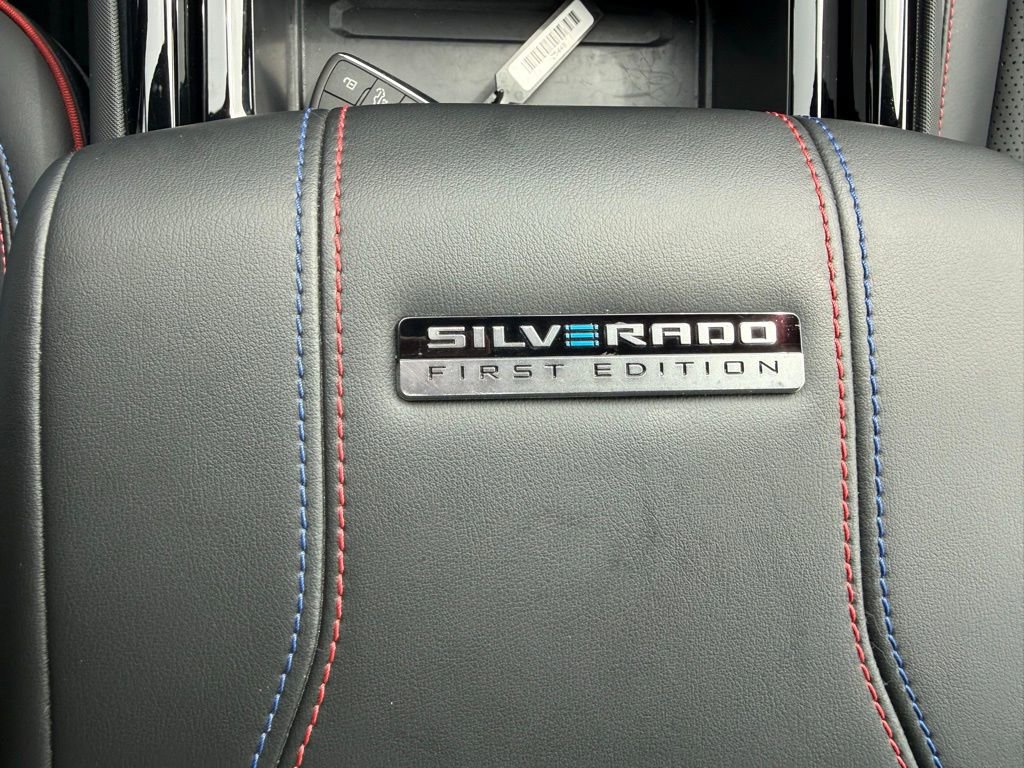 Used 2024 Chevrolet Silverado EV RST image 40