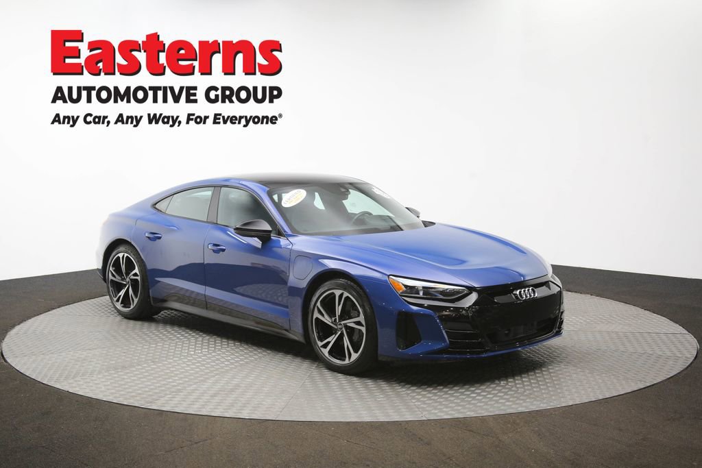 Used 2022 Audi e-tron GT Premium Plus w/ Performance Package image 51