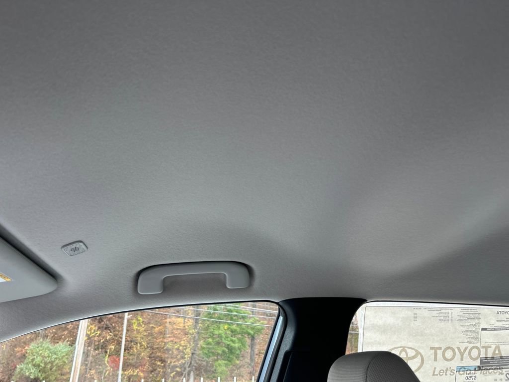 New 2026 Toyota Corolla Cross L image 15