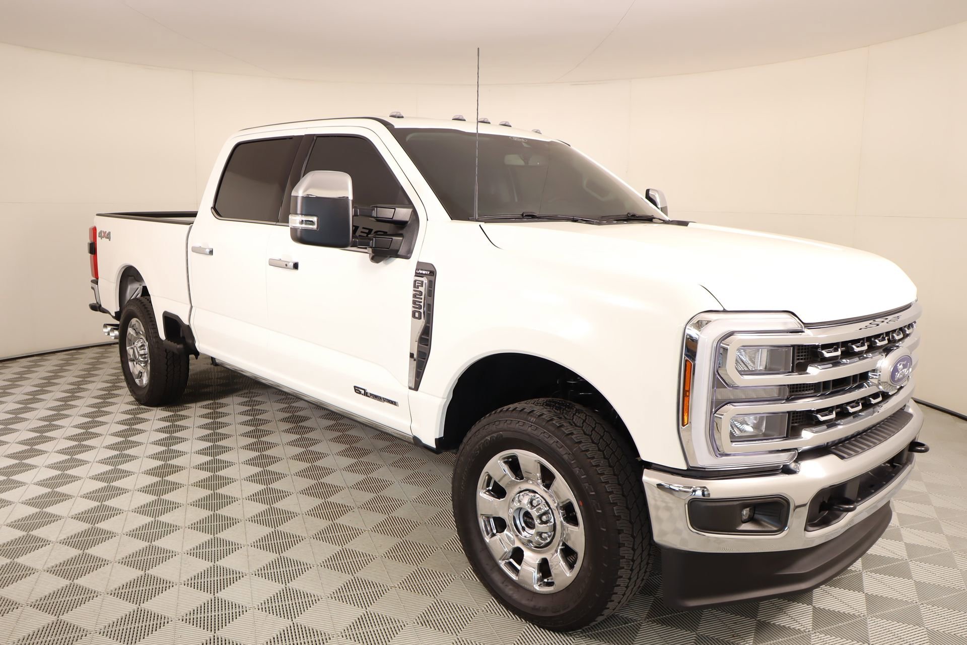 Used 2026 Ford F250 Lariat w/ Chrome Package
