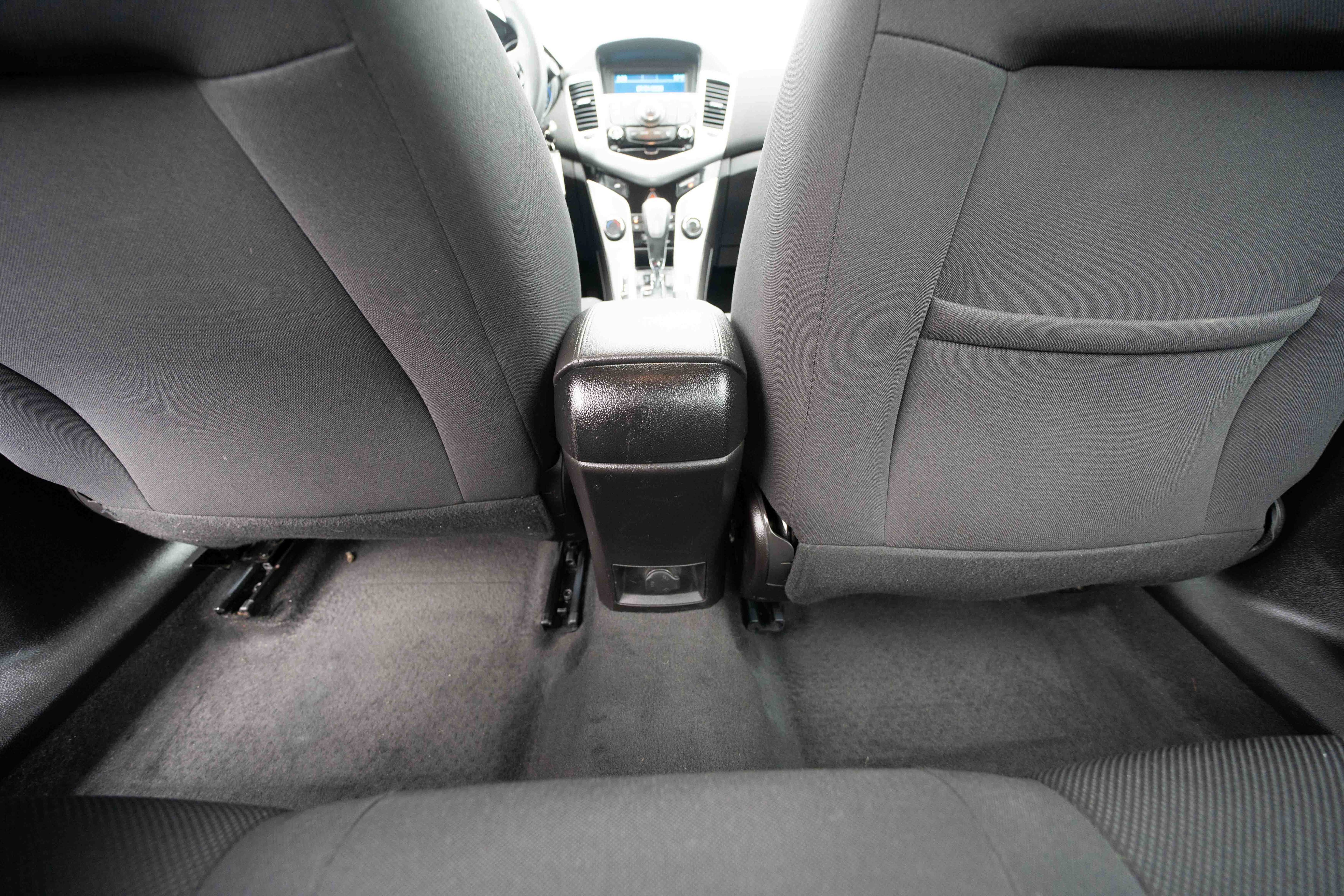 Used 2016 Chevrolet Cruze LT FWD image 22