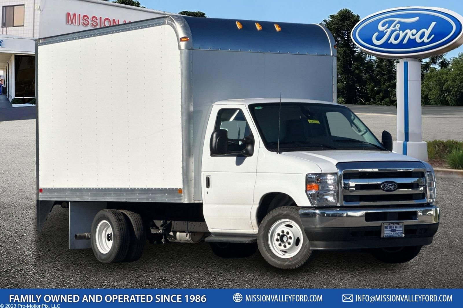 New 2026 Ford E-350 and Econoline 350 Super Duty w/ Power Equipment Group image 1