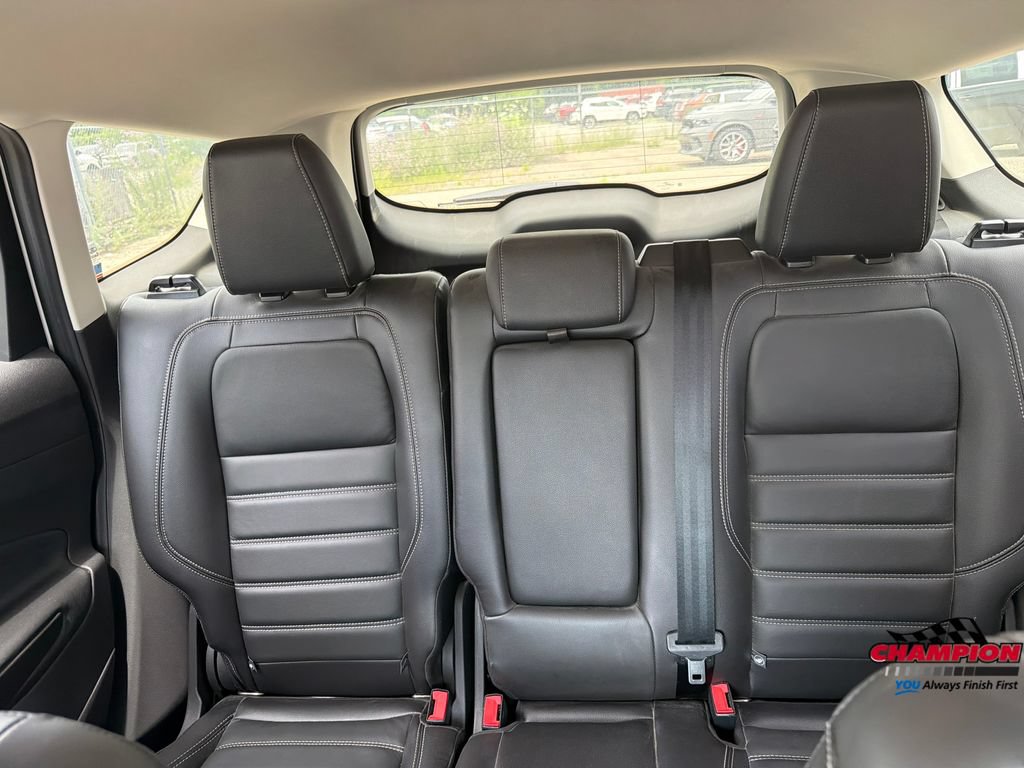 Used 2017 Ford Escape Titanium AWD/4WD image 19