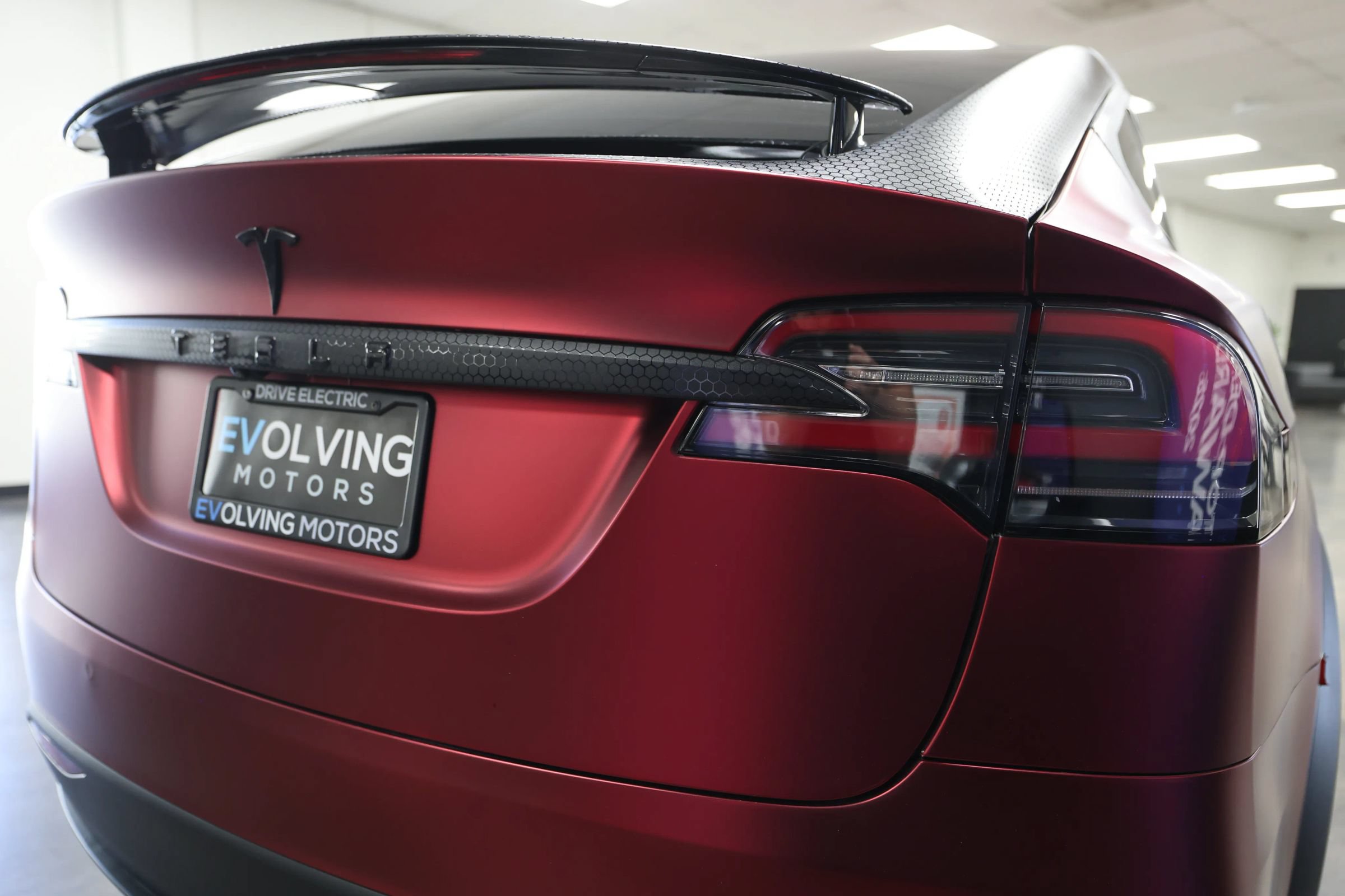 Used 2020 Tesla Model X Long Range AWD/4WD image 19