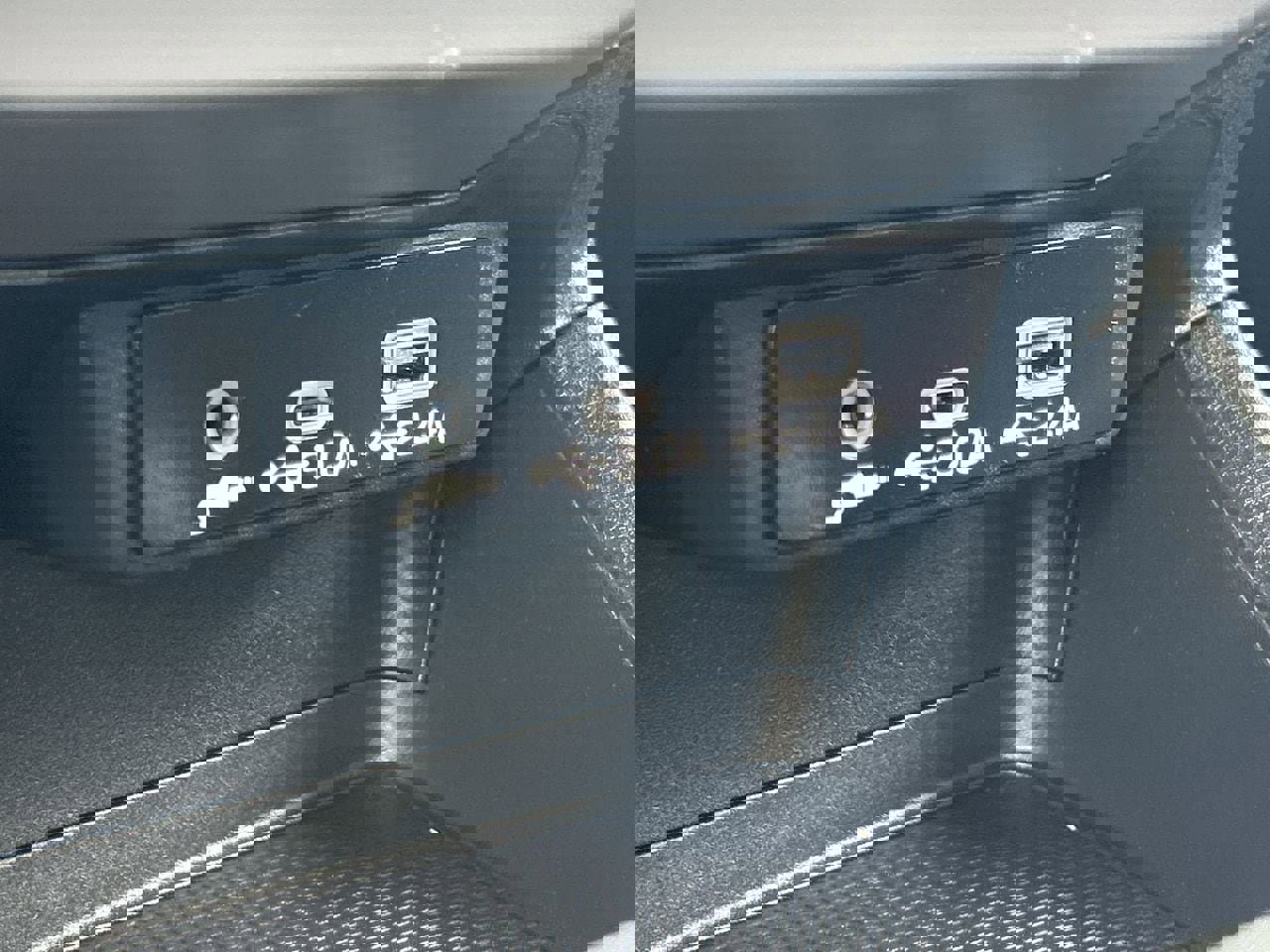 Certified 2025 Subaru Crosstrek 2.0i Premium AWD/4WD image 26