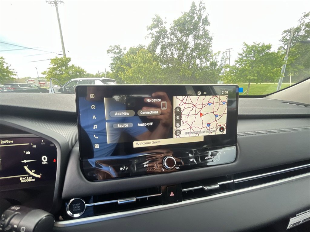 New 2025 Mitsubishi Outlander SE image 16