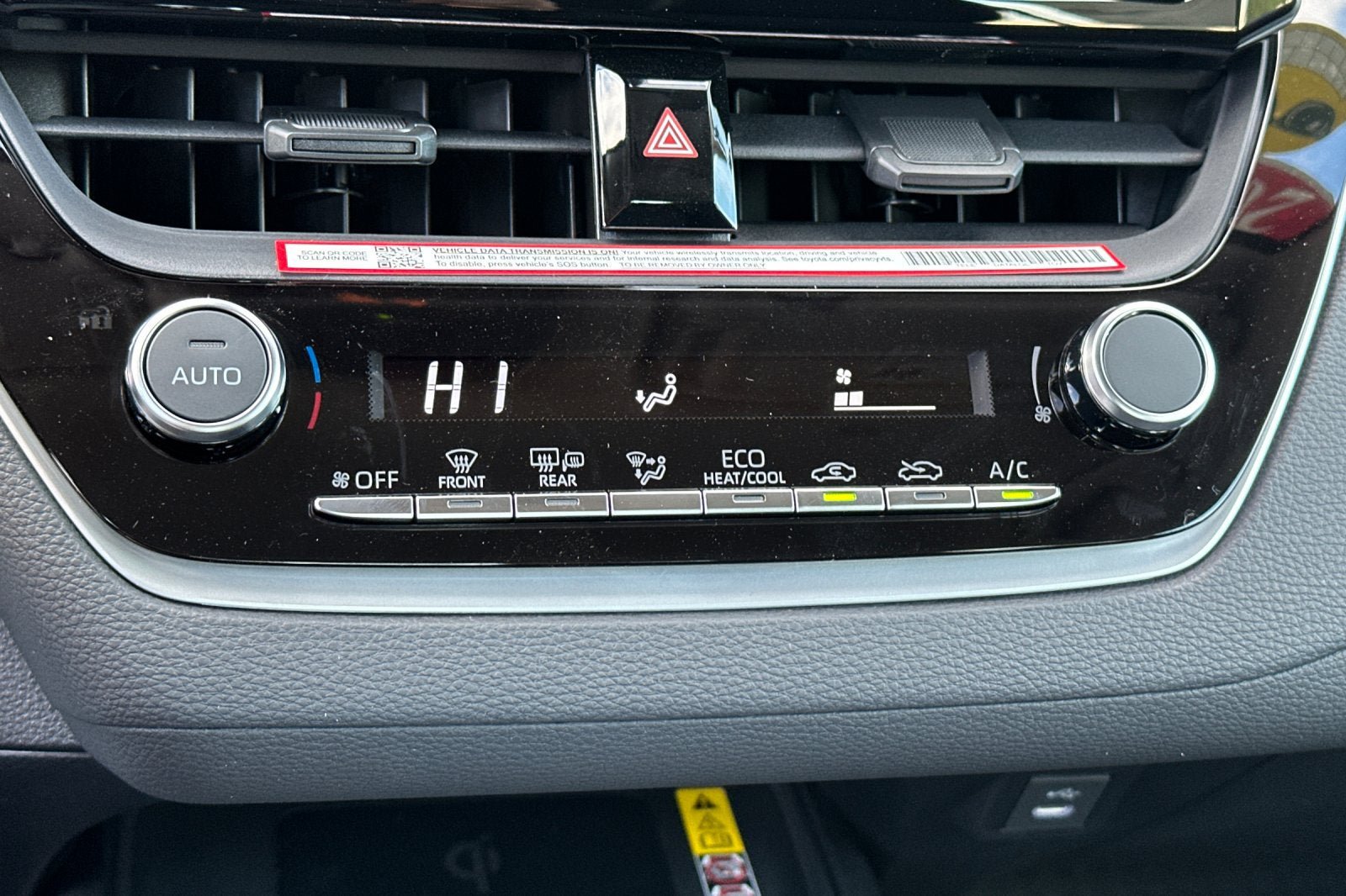 New 2027 Toyota Corolla LE FWD image 19
