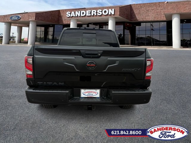 Used 2021 Nissan Titan PRO-4X w/ Off Road Protection Package image 4