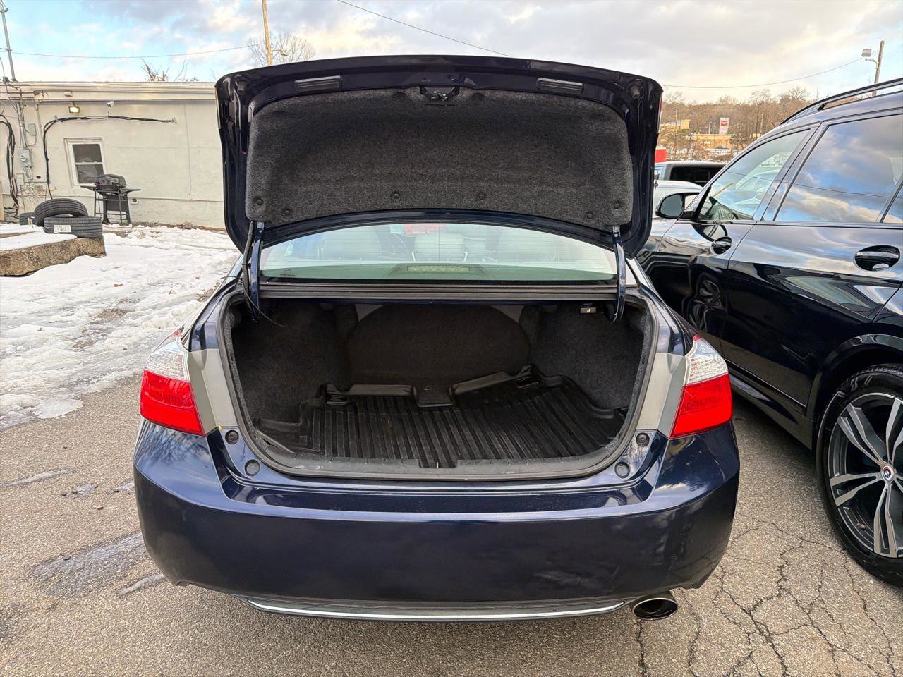 Used 2015 Honda Accord LX image 9