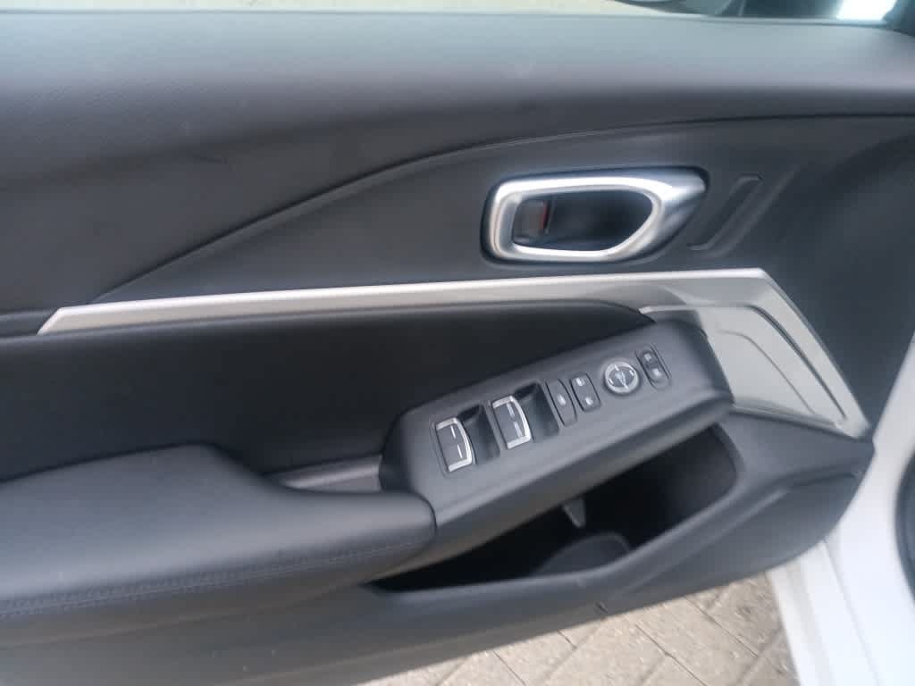 Used 2025 Acura Integra FWD image 17