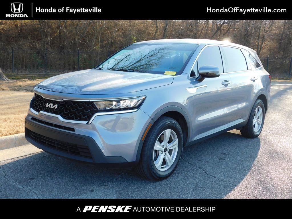 Used 2022 Kia Sorento LX