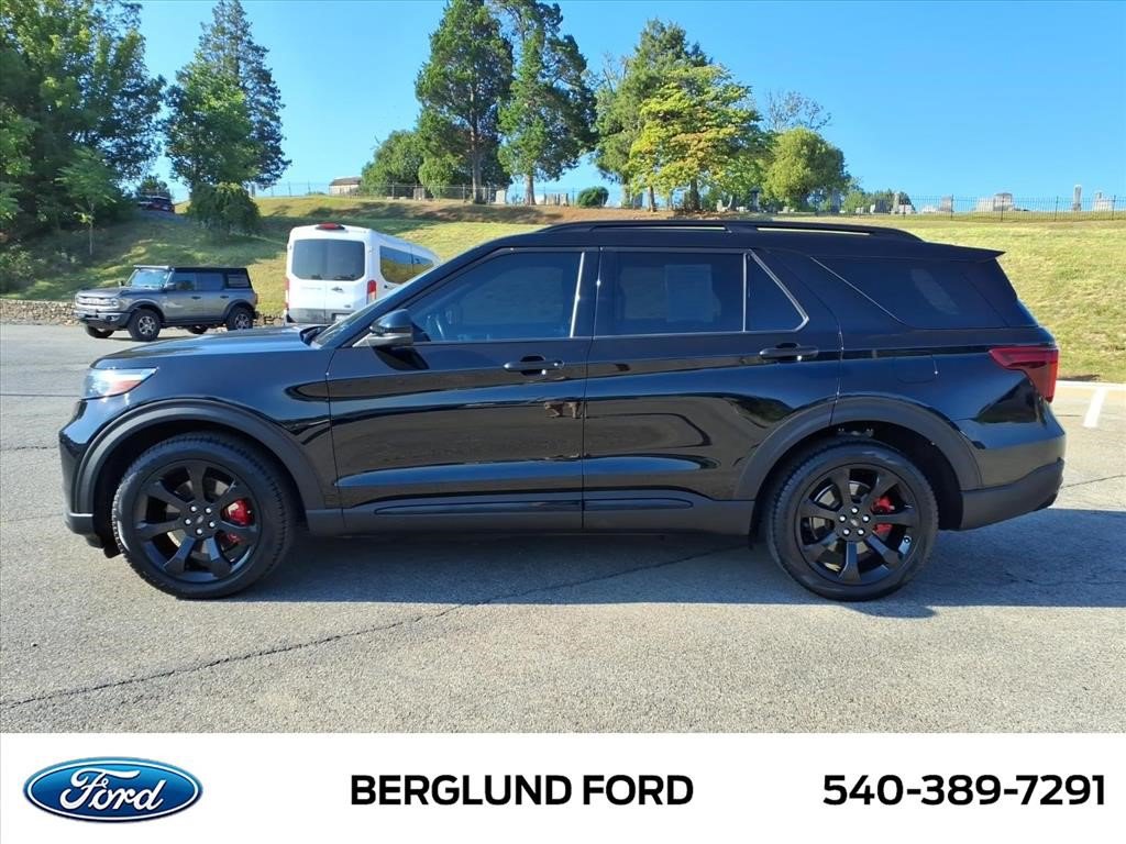 Used 2023 Ford Explorer ST w/ Equipment Group 401A AWD/4WD image 8