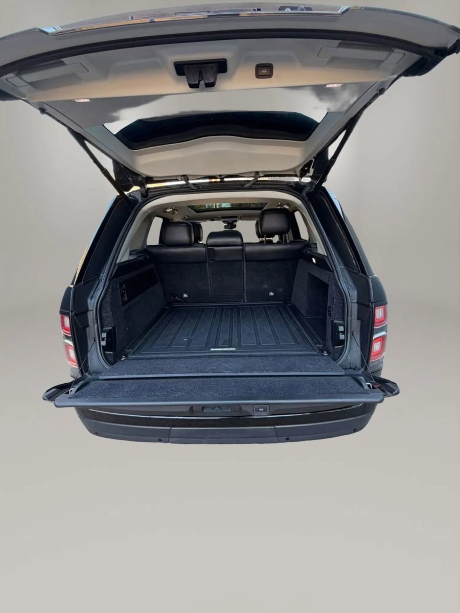 Used 2020 Land Rover Range Rover image 21