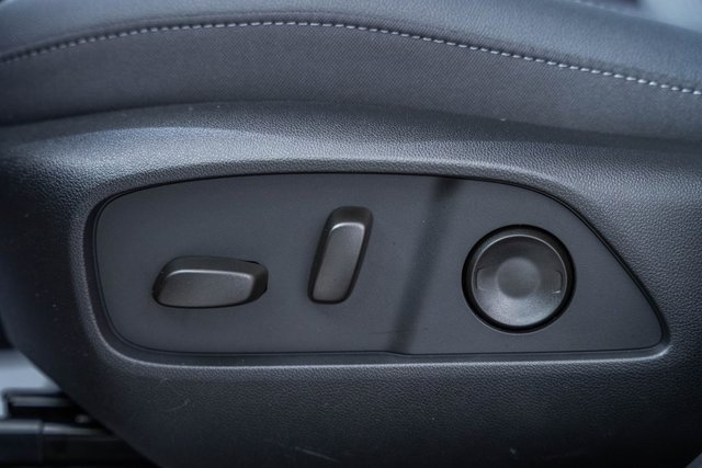 New 2026 Chevrolet Equinox LT w/ Convenience Package II image 34