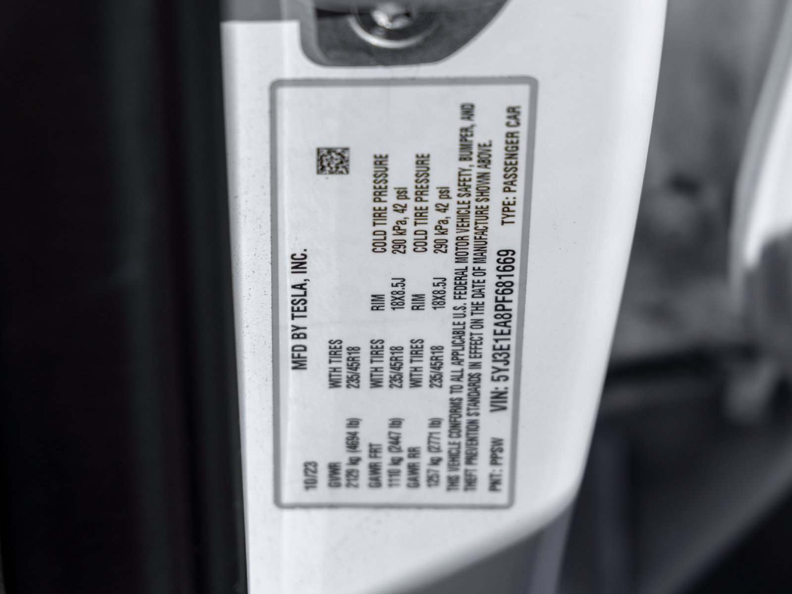 Used 2023 Tesla Model 3 Standard Range RWD image 29