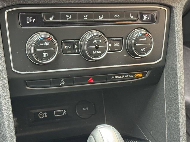 Used 2018 Volkswagen Atlas SE AWD/4WD image 24