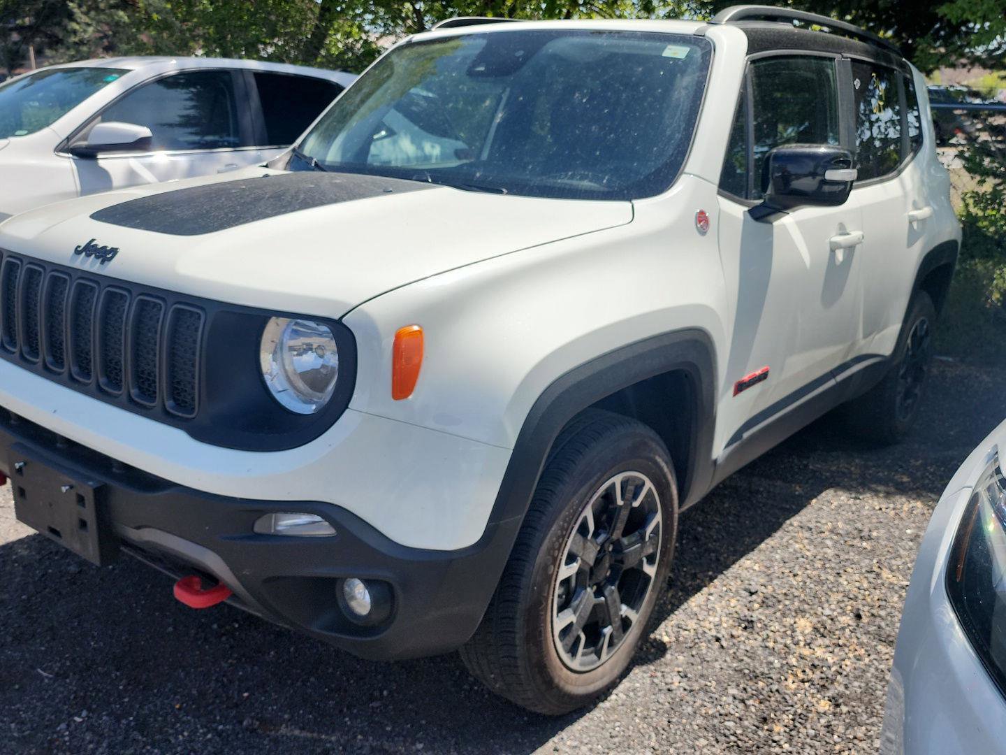 Used 2023 Jeep Renegade Trailhawk AWD/4WD image 2