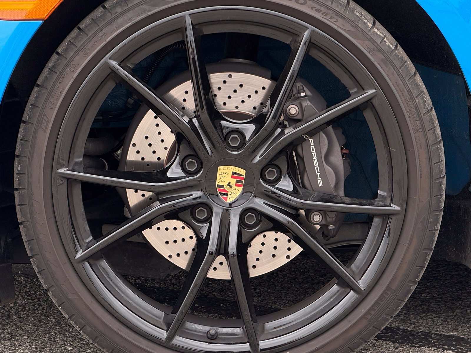 Certified 2025 Porsche 718 Cayman RWD image 14