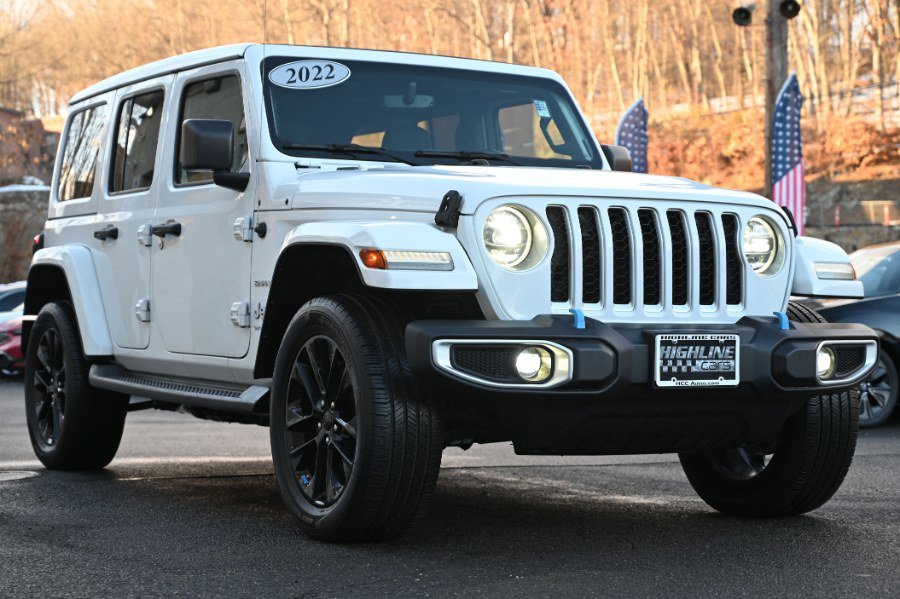 Used 2022 Jeep Wrangler Unlimited Sahara w/ Cold Weather Group image 10