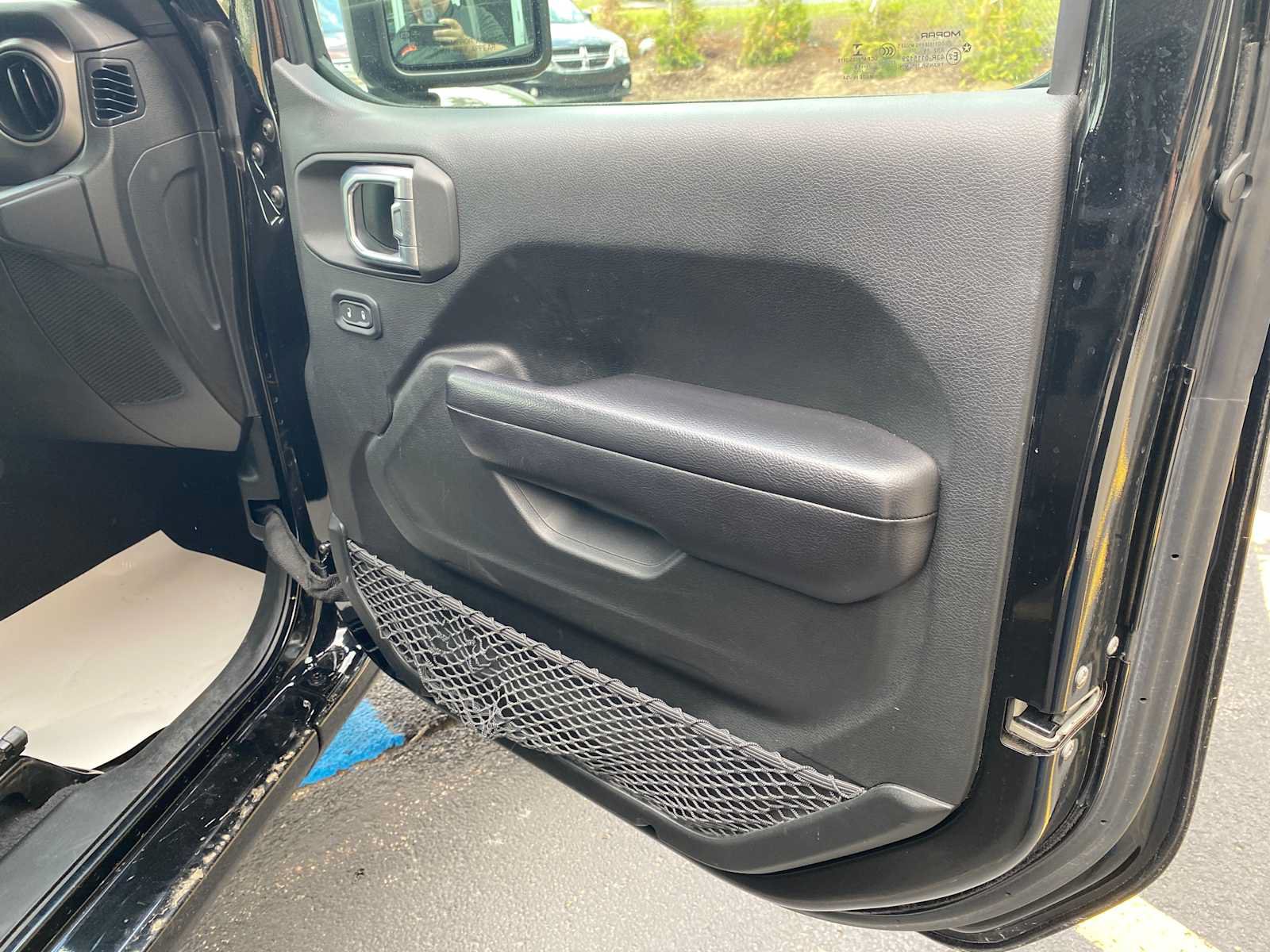 Used 2019 Jeep Wrangler Unlimited Sport S AWD/4WD image 31