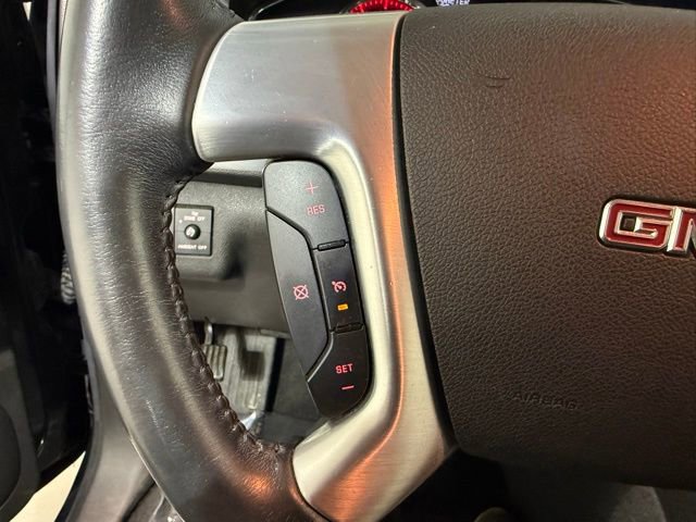 Used 2015 GMC Acadia SLT image 16