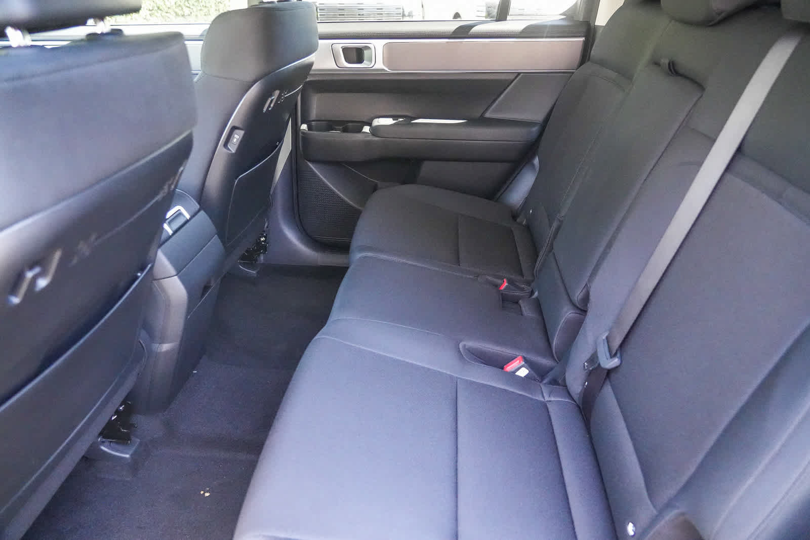 New 2026 Hyundai Santa Fe SE FWD image 18