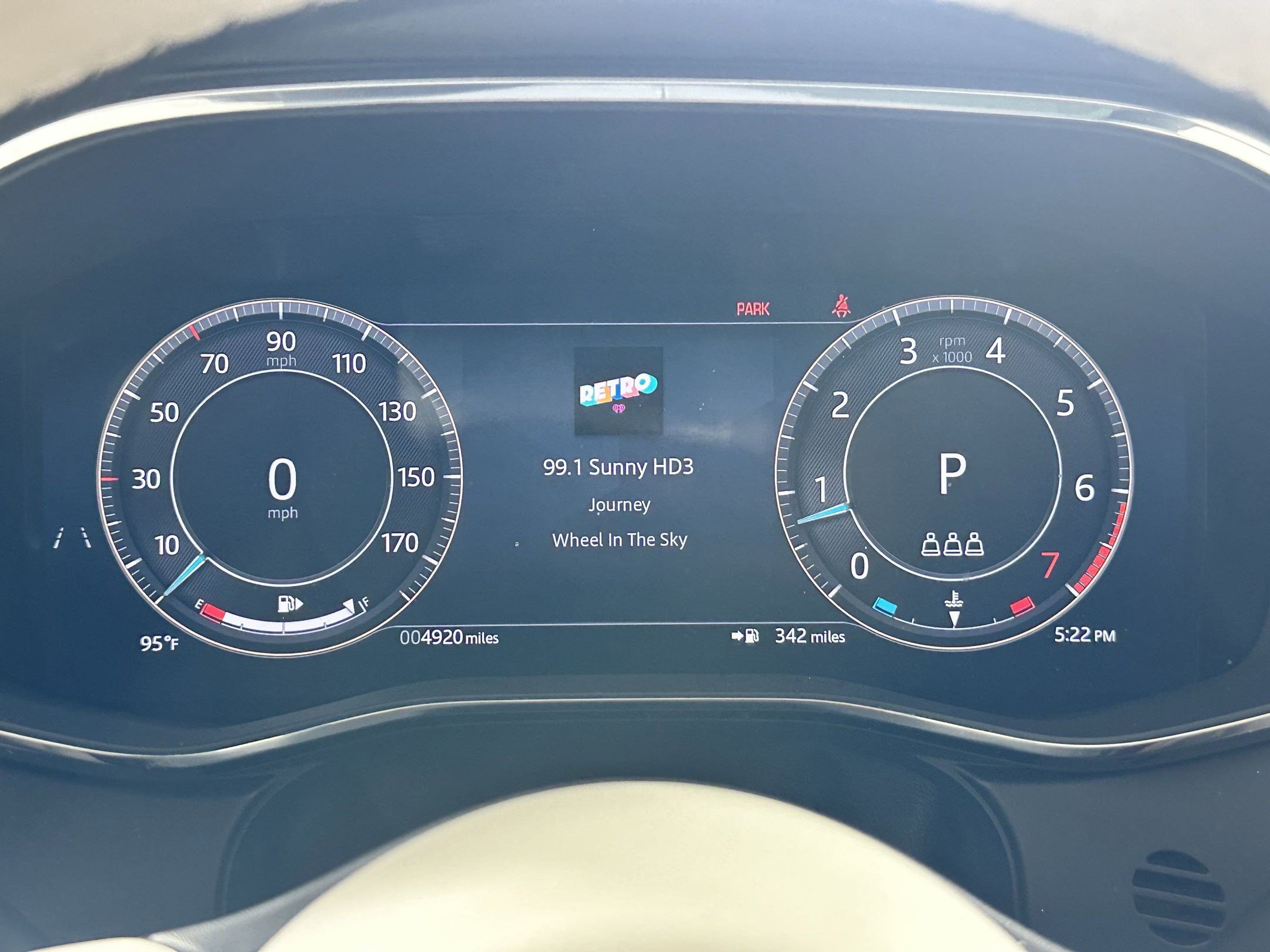 New 2026 Jaguar F-PACE R-Dynamic S image 16