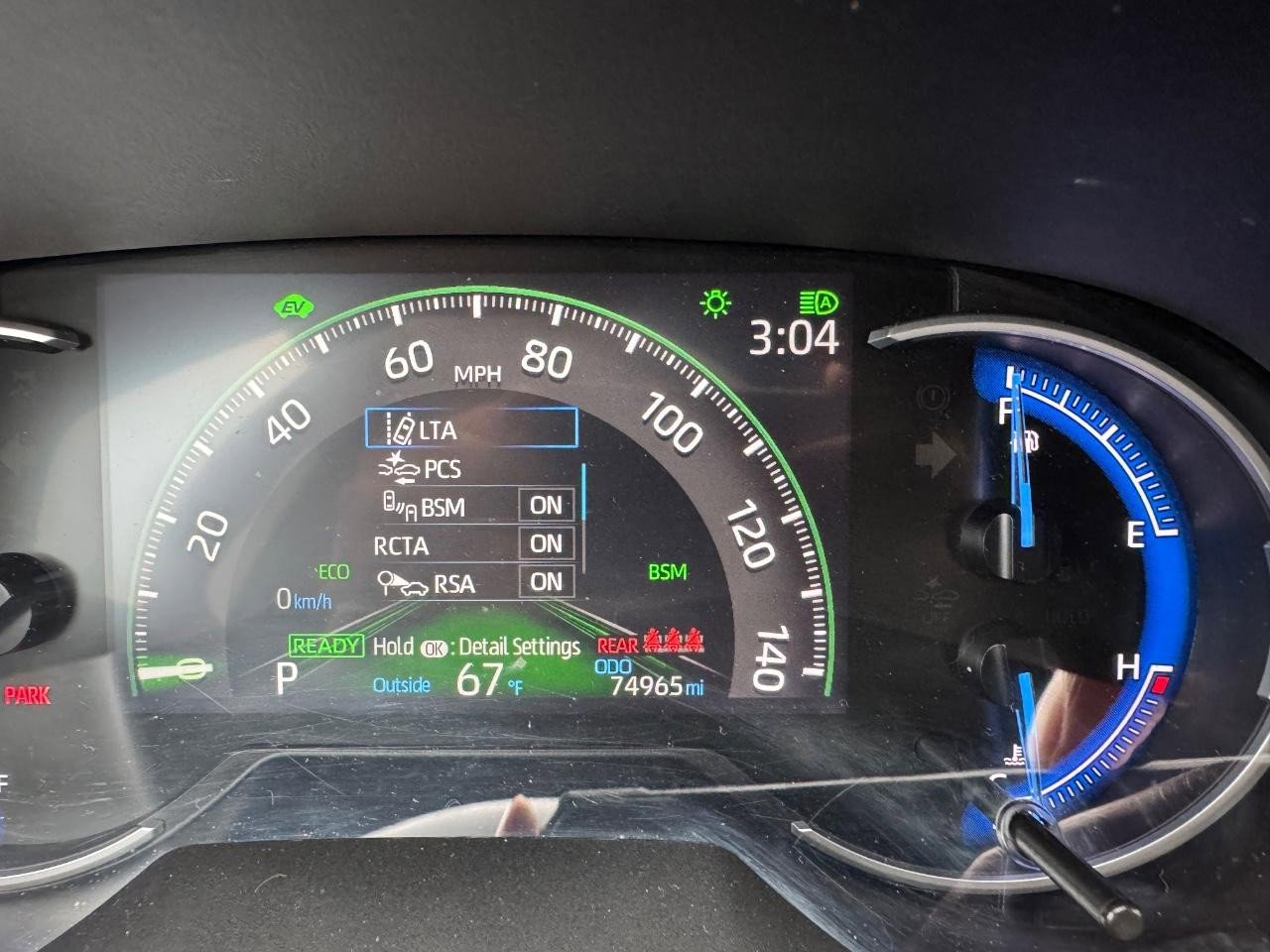 Used 2023 Toyota RAV4 SE image 22