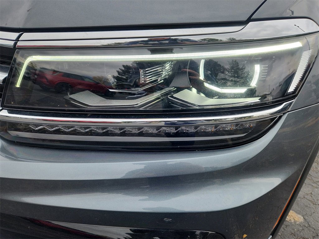 Used 2021 Volkswagen Tiguan SEL Premium R-Line image 5