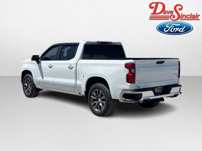 Used 2023 Chevrolet Silverado 1500 LT AWD/4WD image 9