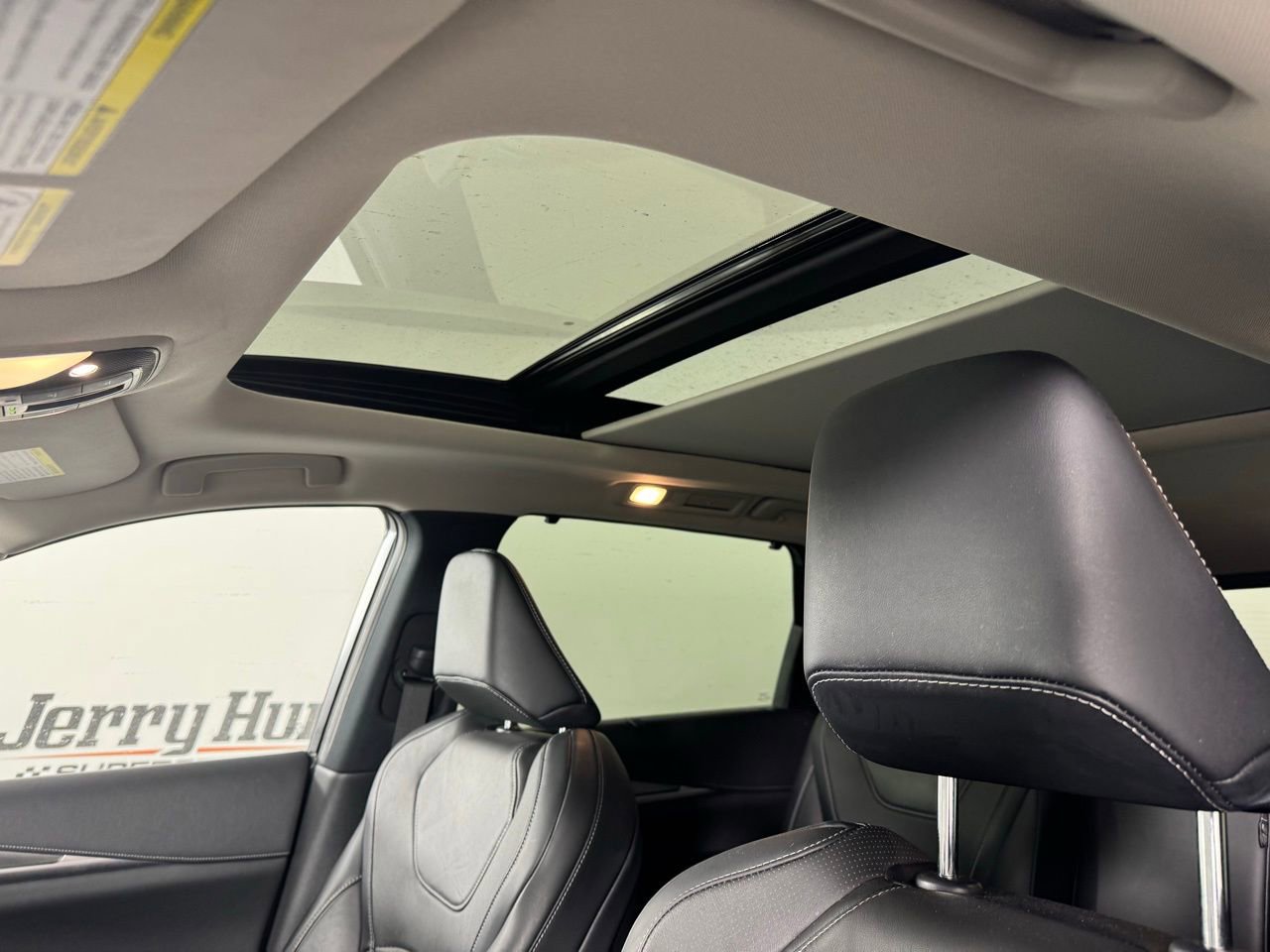 Used 2023 INFINITI QX60 Luxe image 4