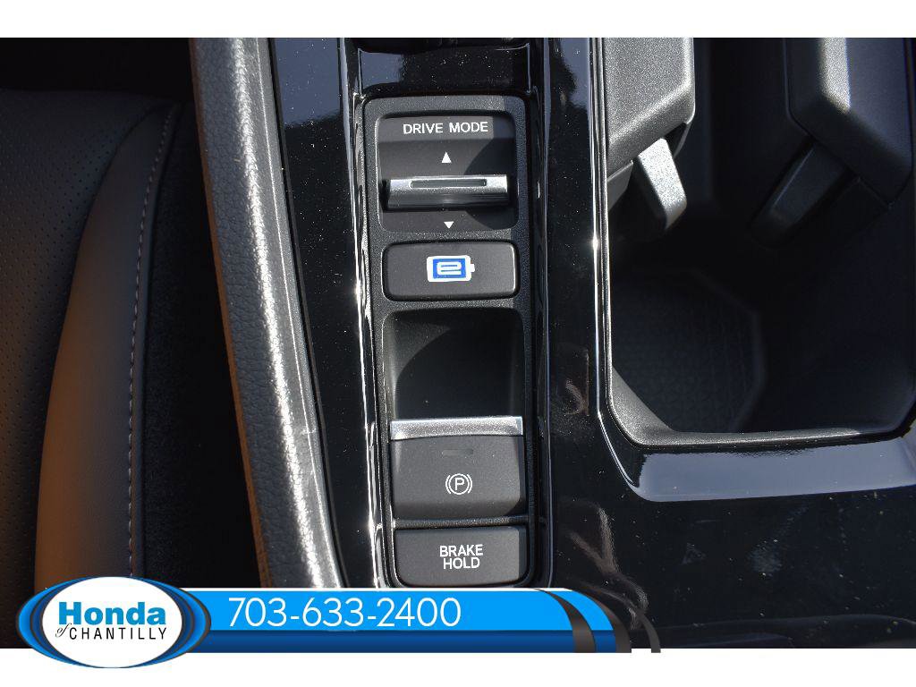 New 2026 Honda Accord Hybrid Sport-L FWD image 19