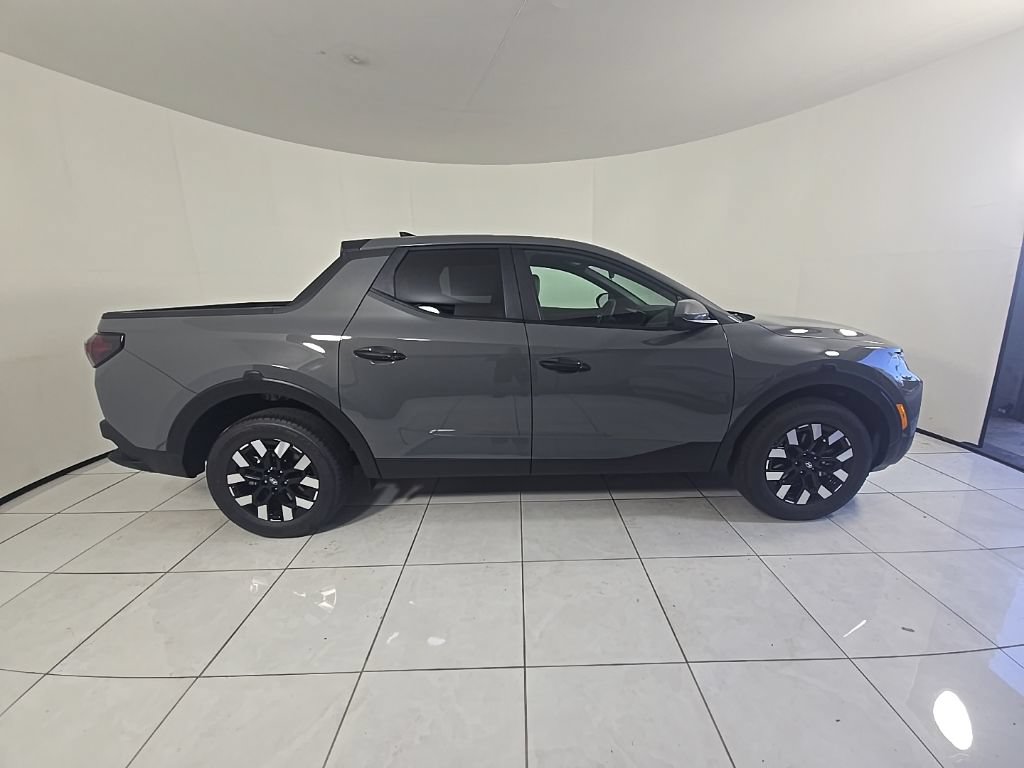 New 2027 Hyundai Santa Cruz SE FWD image 4