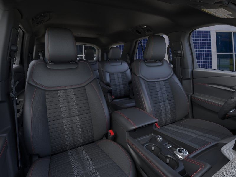 New 2026 Ford Explorer ST-Line w/ ST-Line Street Pack image 11