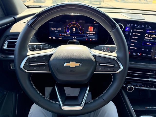 Used 2025 Chevrolet Traverse High Country AWD/4WD image 22