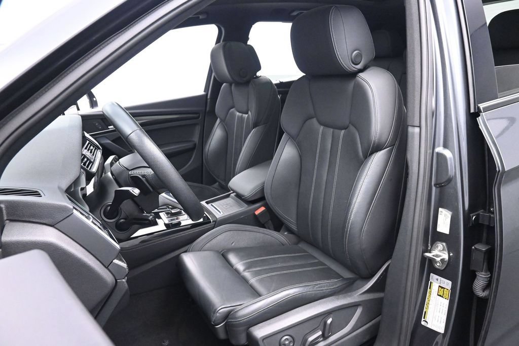 Used 2021 Audi SQ5 Premium Plus w/ Premium Plus Package AWD/4WD image 12