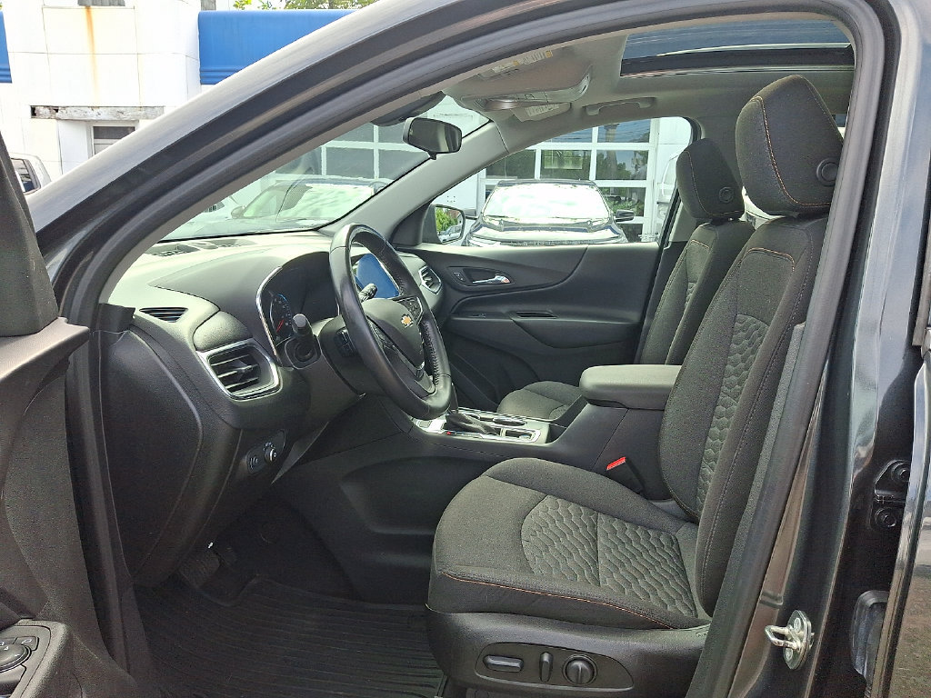 Certified 2018 Chevrolet Equinox LT w/ Sun & Infotainment Package AWD/4WD image 13