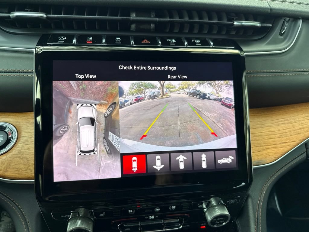 Used 2021 Jeep Grand Cherokee L Summit AWD/4WD image 38
