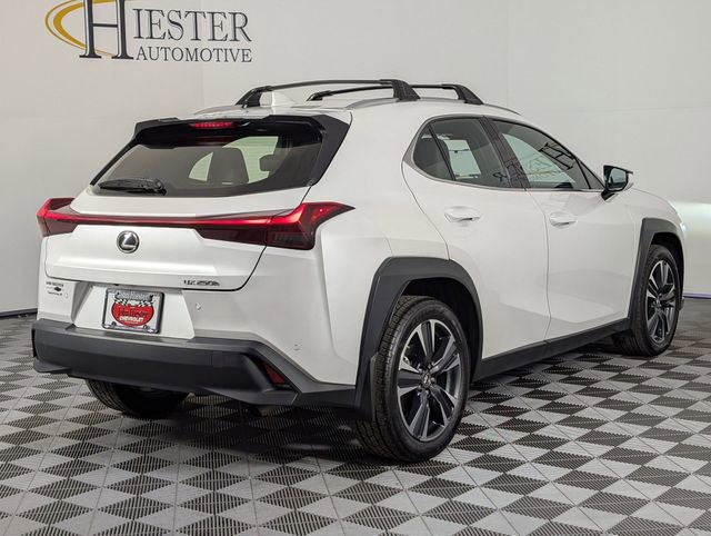 Used 2024 Lexus UX 250h FWD image 7
