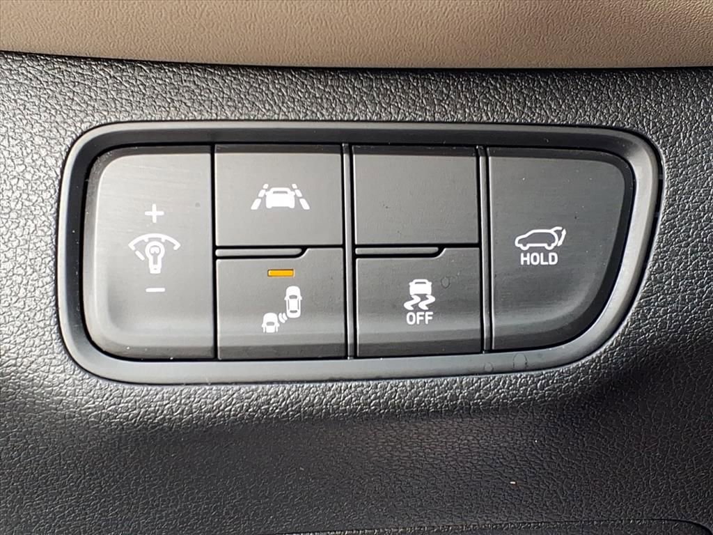 Used 2019 Hyundai Santa Fe SEL image 30