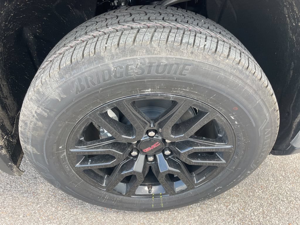 Used 2026 GMC Sierra 1500 Elevation AWD/4WD image 9