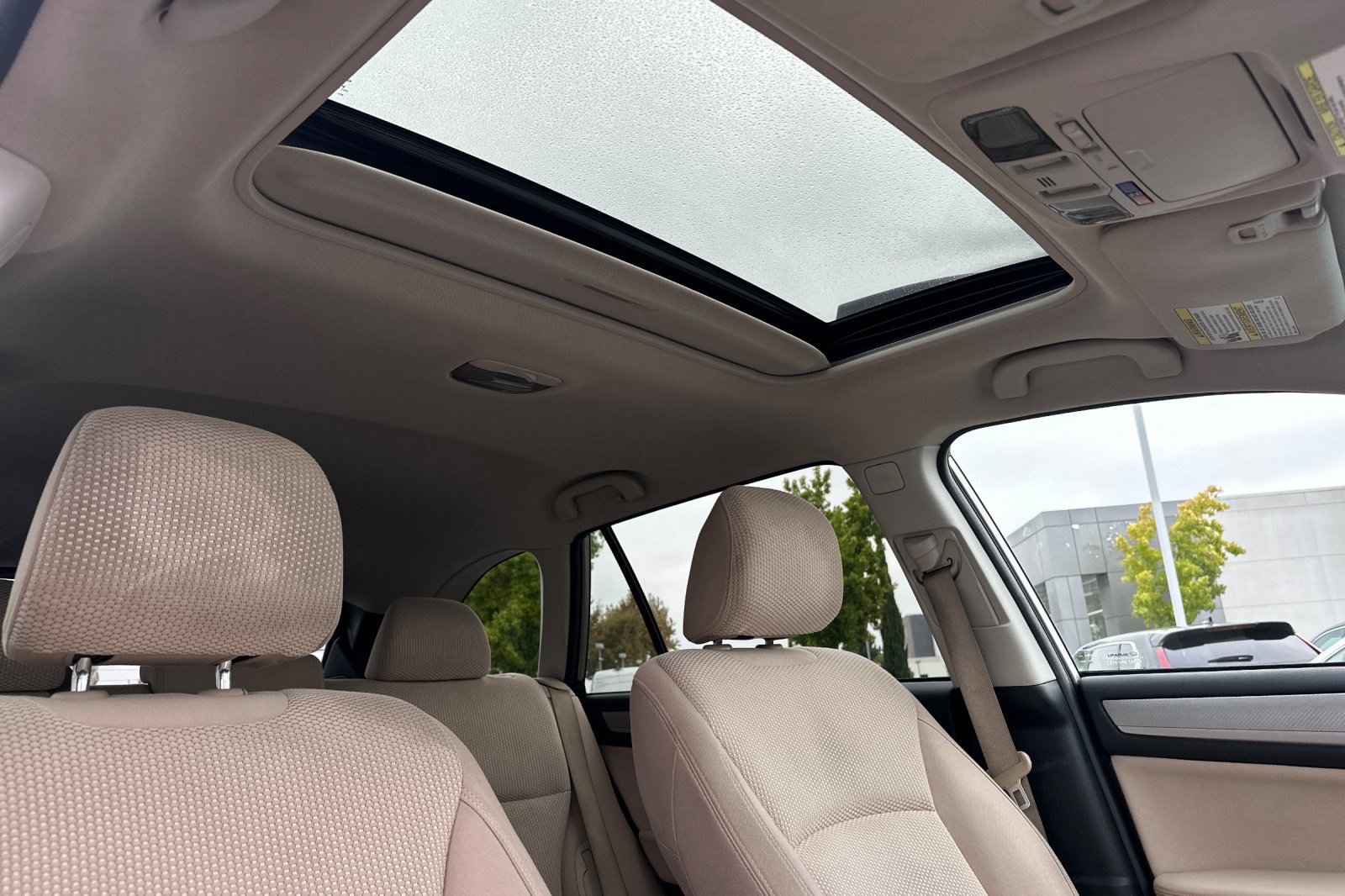 Used 2019 Subaru Outback 2.5i Premium w/ Popular Package #2 AWD/4WD image 23