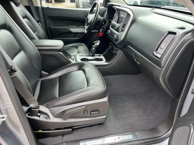 Used 2022 Chevrolet Colorado ZR2 w/ ZR2 Dusk Special Edition AWD/4WD image 24