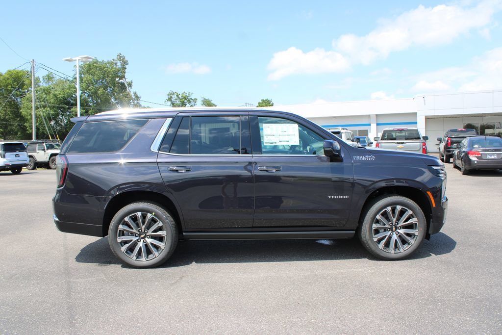 New 2026 Chevrolet Tahoe High Country AWD/4WD image 11